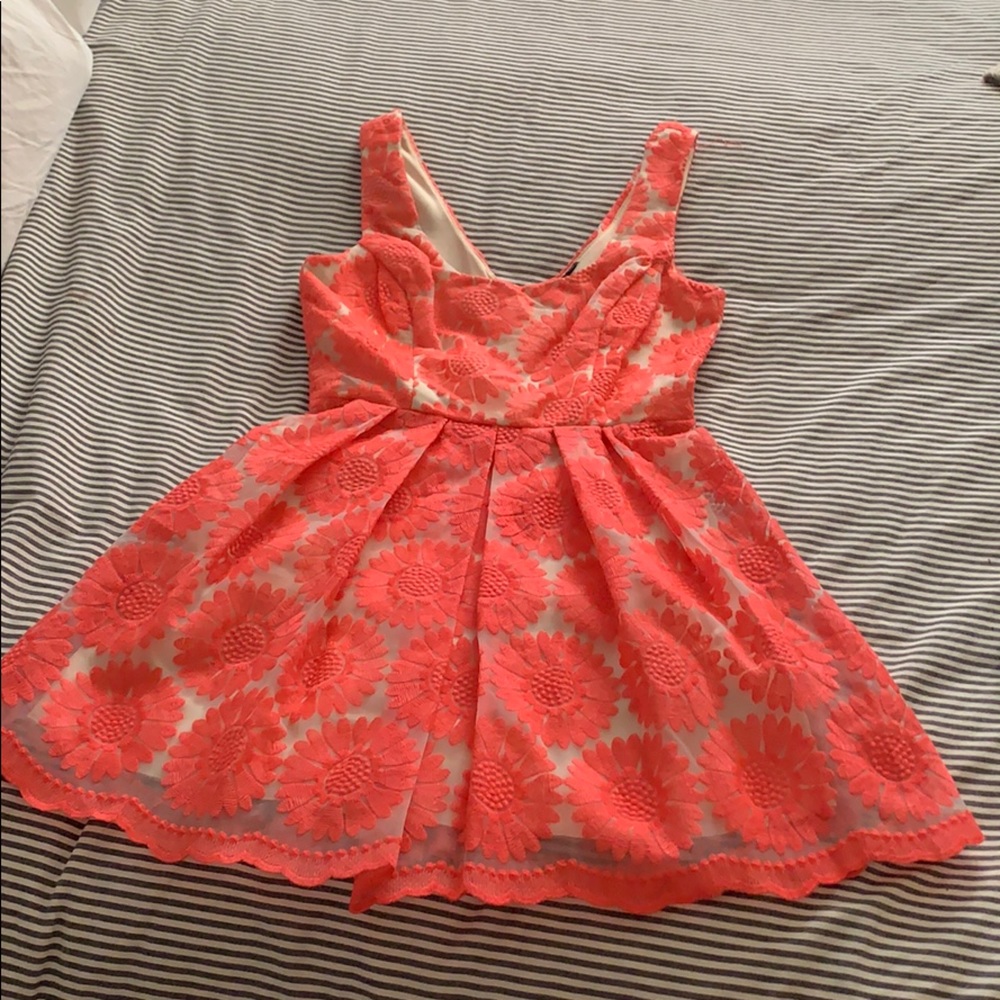 Got and Flair Fuchsia cocktail dress